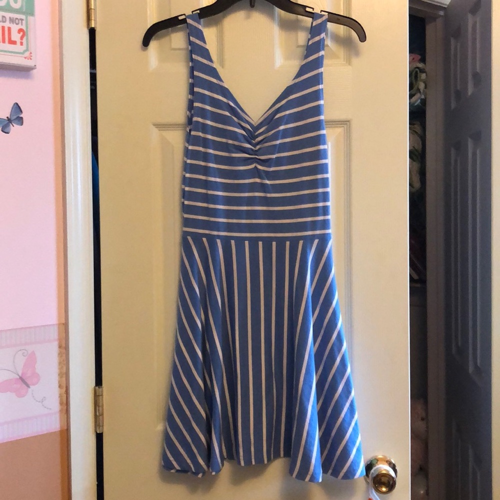Derek Heart Blue/white strip sundress NWT